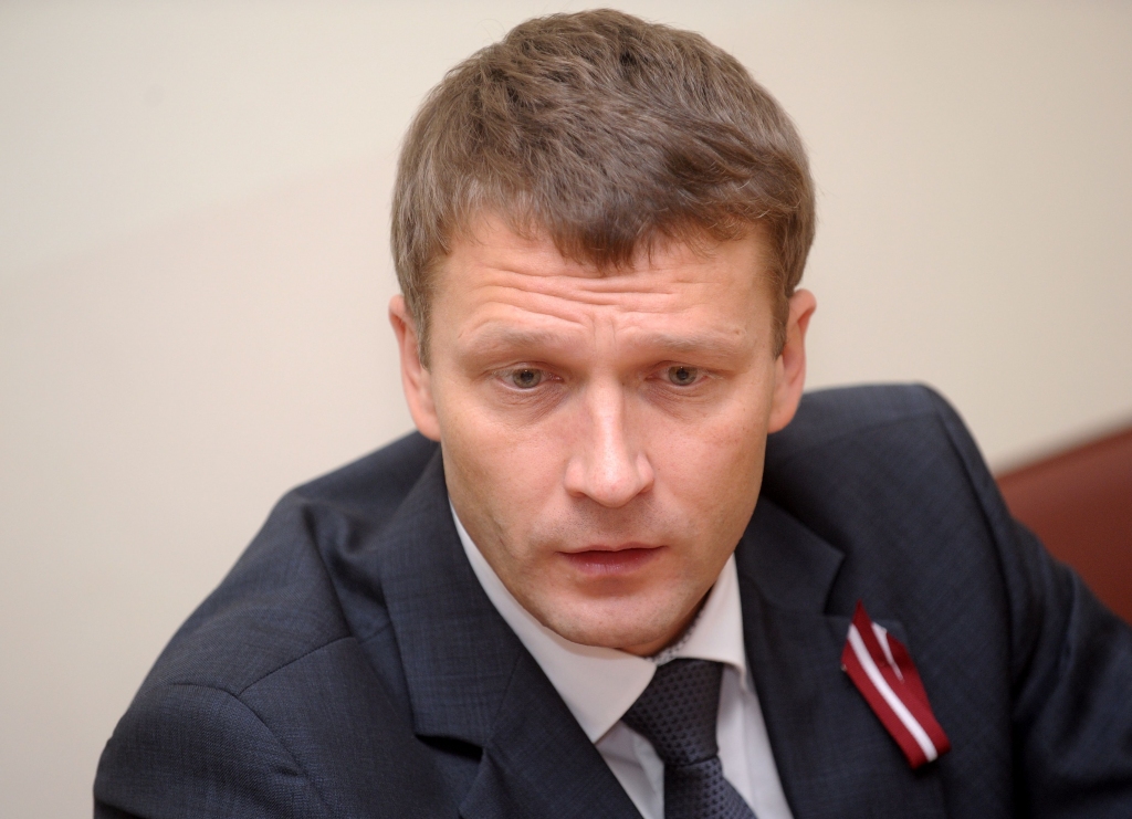 Kāpēc ienesīgo LM maksātnespējas administratora amatu ieguva tieši Velmers?