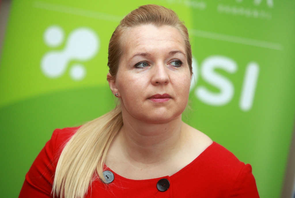 Elīna Egle un Eduards Filippovs reģistrē jaunu uzņēmumu