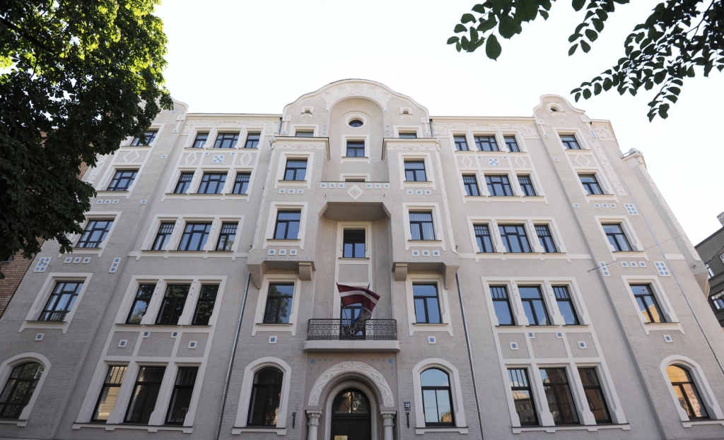 Rīgas dome pārdošanai atdod arvien vērtīgākus pilsētas īpašumus