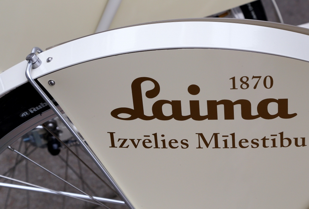 Laima un Staburadze vēršas Saeimā