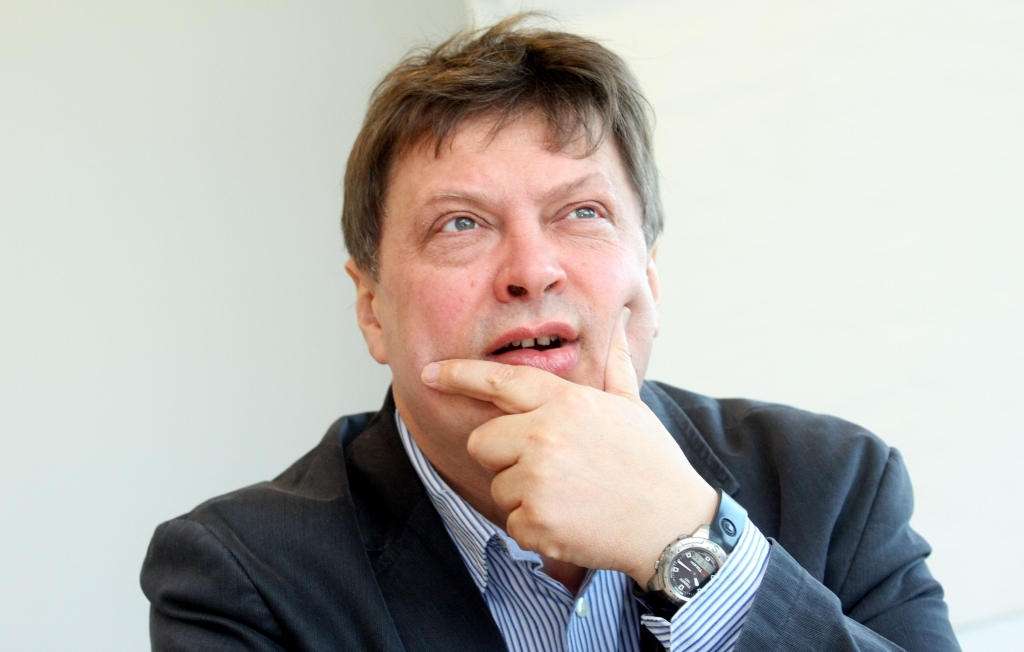 Osmanis nodibinājis jaunu uzņēmumu nelielu partiju elektronikas ražošanai