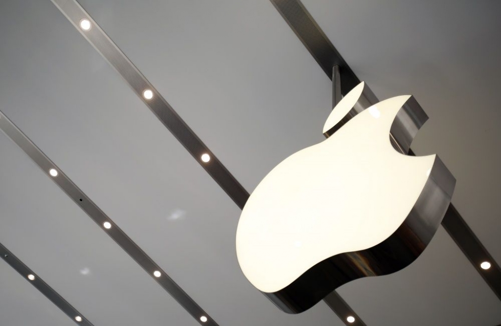 Apple vērtība, gaidot jaunos produktus, sasniedz rekordaugstu līmeni