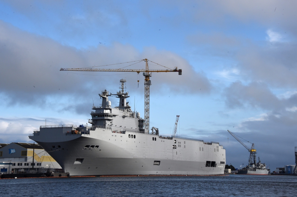Francija aptur karakuģa Mistral piegādāšanu Krievijai