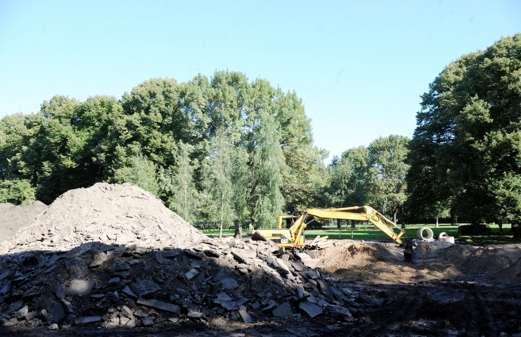 Ziedoņdārzu plānots sakārtot līdz nākamā gada jūnijam