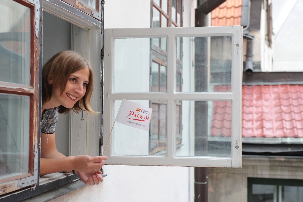 Sekojot idejai: Vakaros kļūst par spāņiem