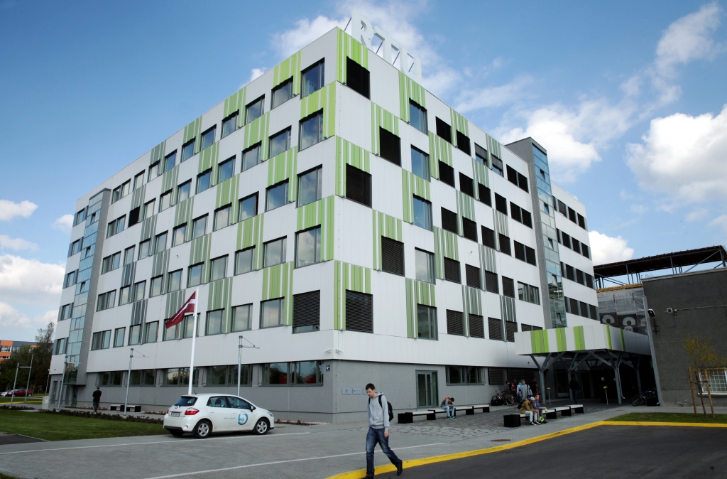 Atklāta RTU Enerģētikas un elektrotehnikas fakultātes jaunā ēka