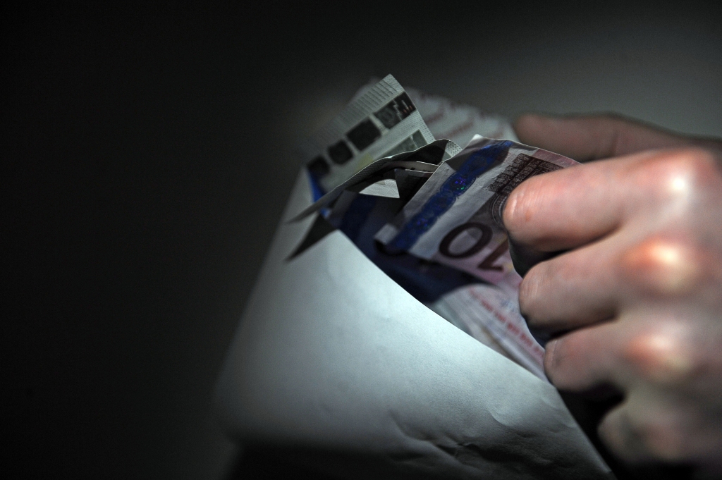 VID atklāj aplokšņu algas orķestrim gandrīz 5000 eiro vērtībā