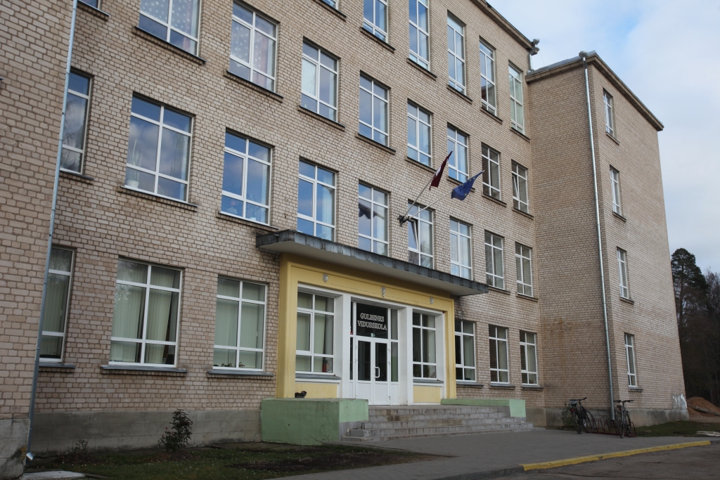 Gulbenes vidusskola aicina uz salidojumu