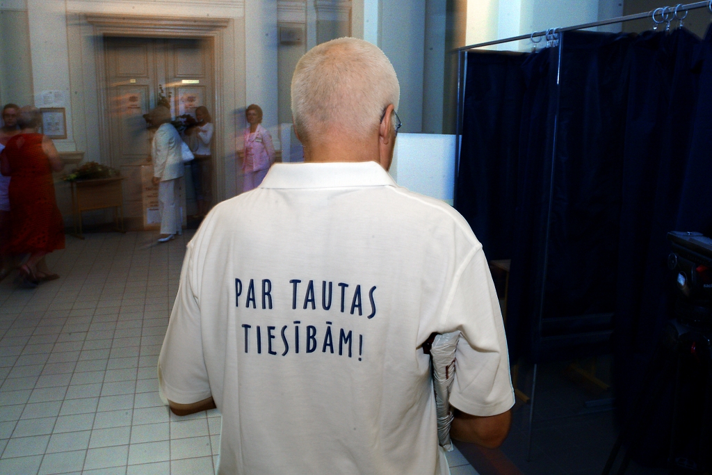 Jaunā valdība mantos referendumu likumu