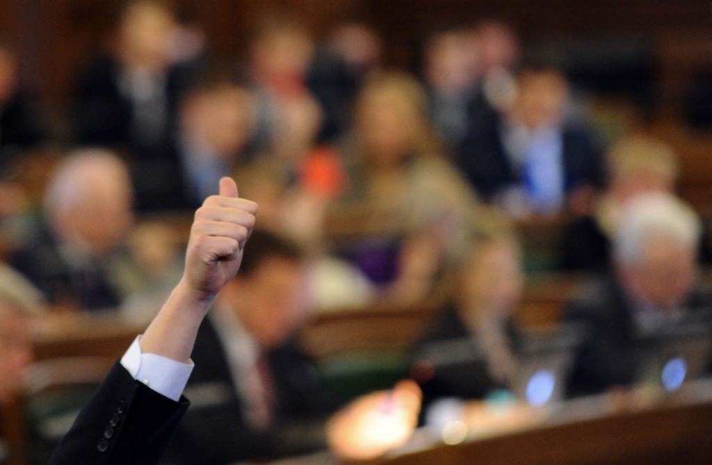 Saskaņa prezidentam uzstās vēlmi veidot valdību; ZZS pieturas pie esošās koalīcijas
