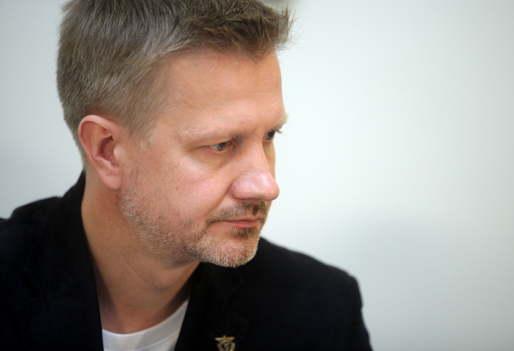 Grib diskriminēt mikronodokļa maksātājus
