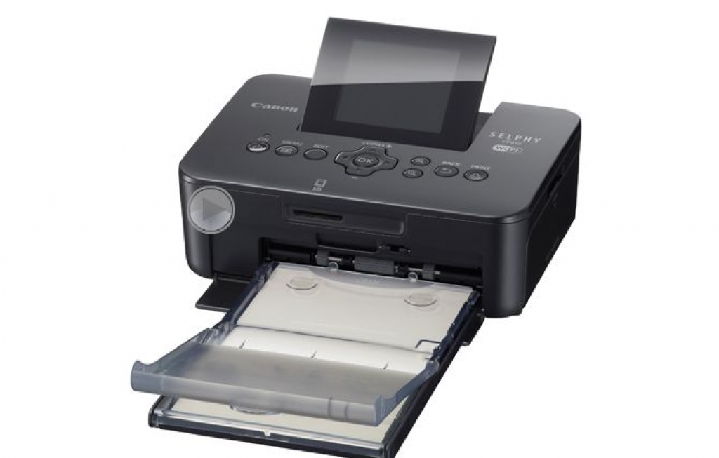 Tehnoloģijas: Canon Selphy CP910 miniatūrais foto printeris