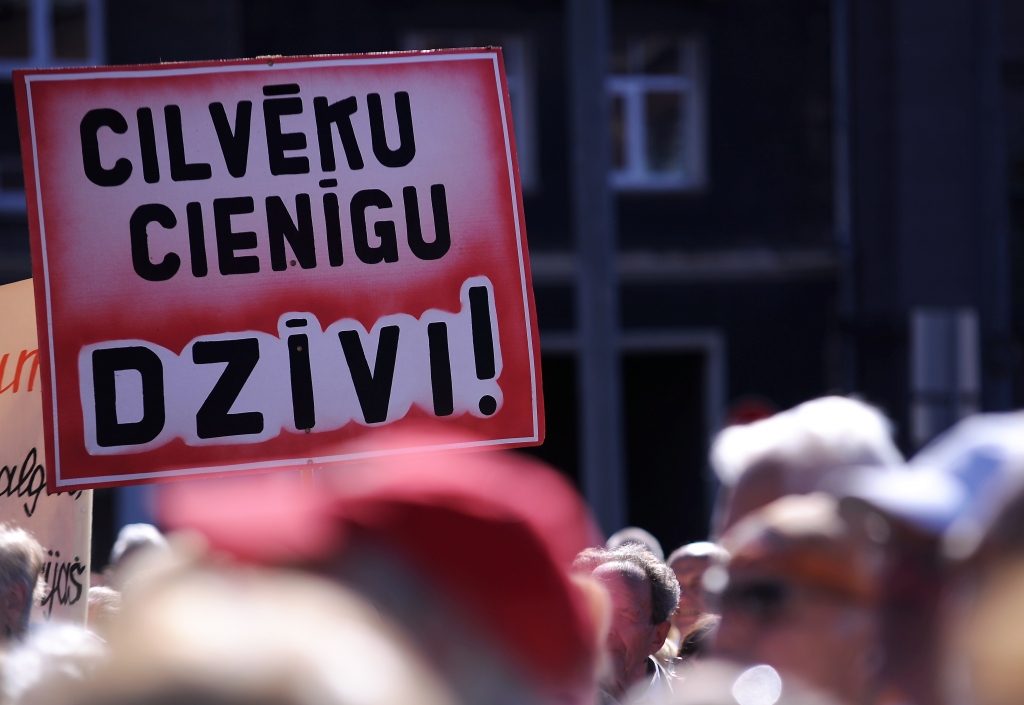 Senioru organizācijas aicina palielināt valsts veselības aprūpes budžetu