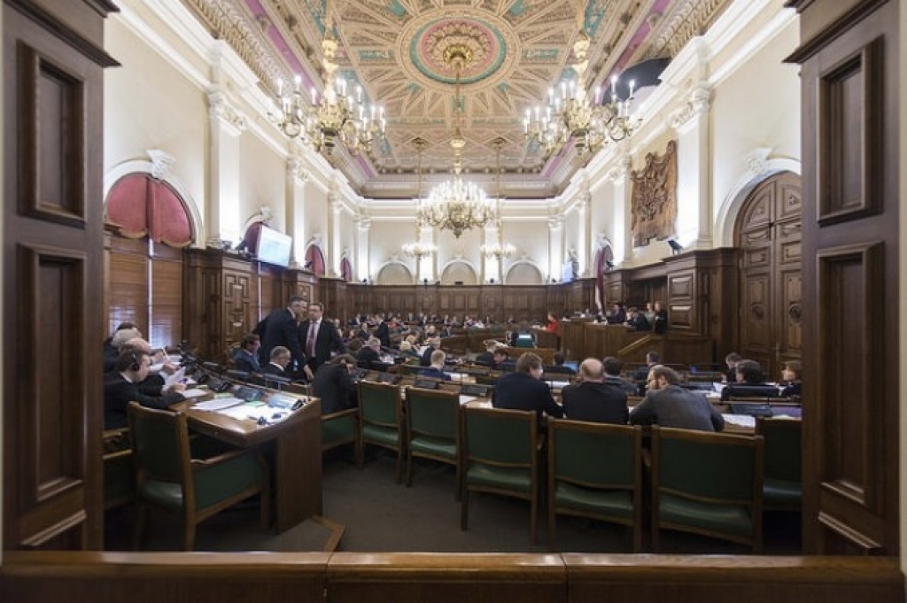 11.Saeima pieņēmusi 910 likumus