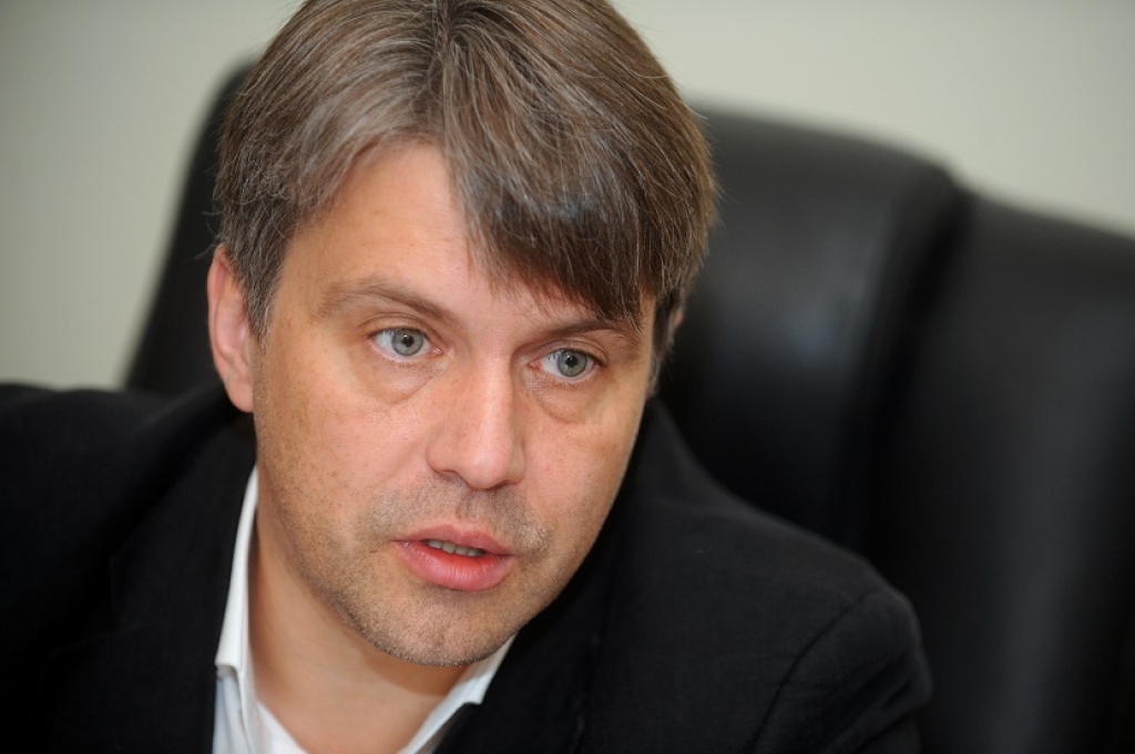 Tiesībsargs vērsies KNAB par Viņķeles izteikumiem sakarā ar ministru nereģistrētajiem ienākumiem