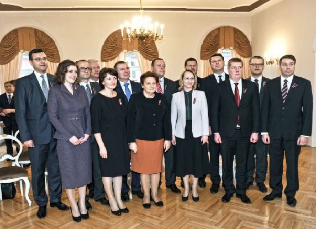 Pavisam citāda valdība