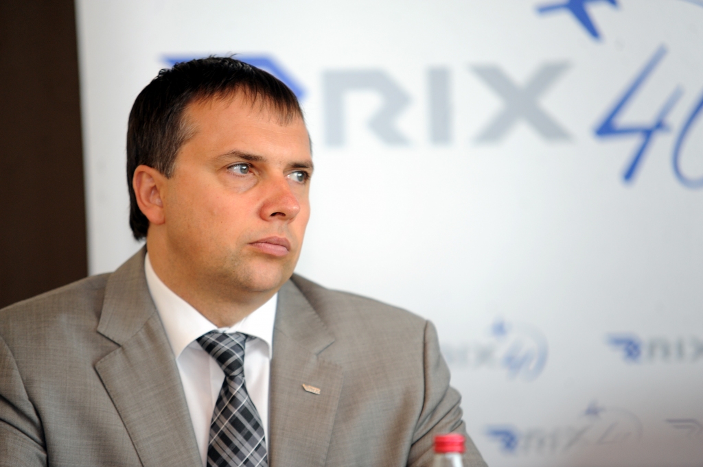 Mūrnieks: flyLal prasība pret Rīgas lidostu ir samaitājusi brāļu tautu attiecības