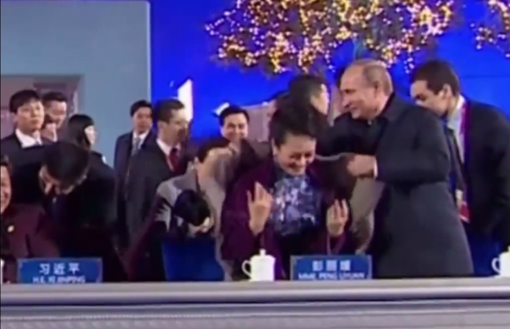 Putins flirtē ar Ķīnas pirmo lēdiju