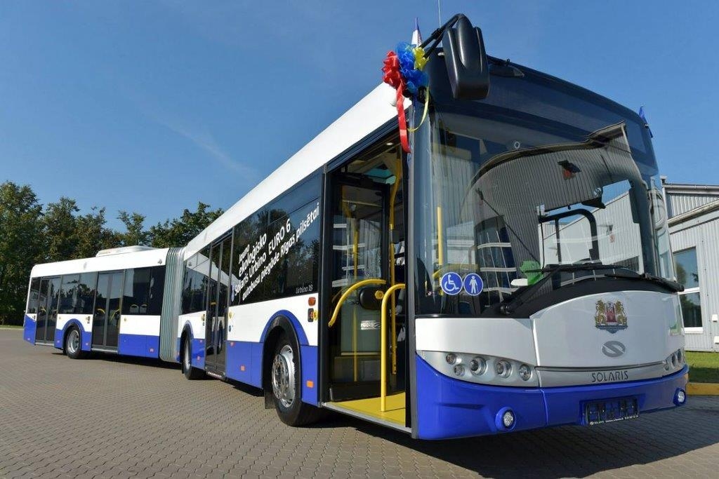 Rīgas satiksmes jaunie Solaris autobusi sāk kursēt 53.maršrutā
