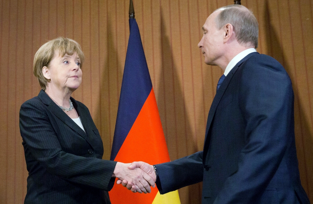 Merkele vairs negrib auklēties ar Putinu