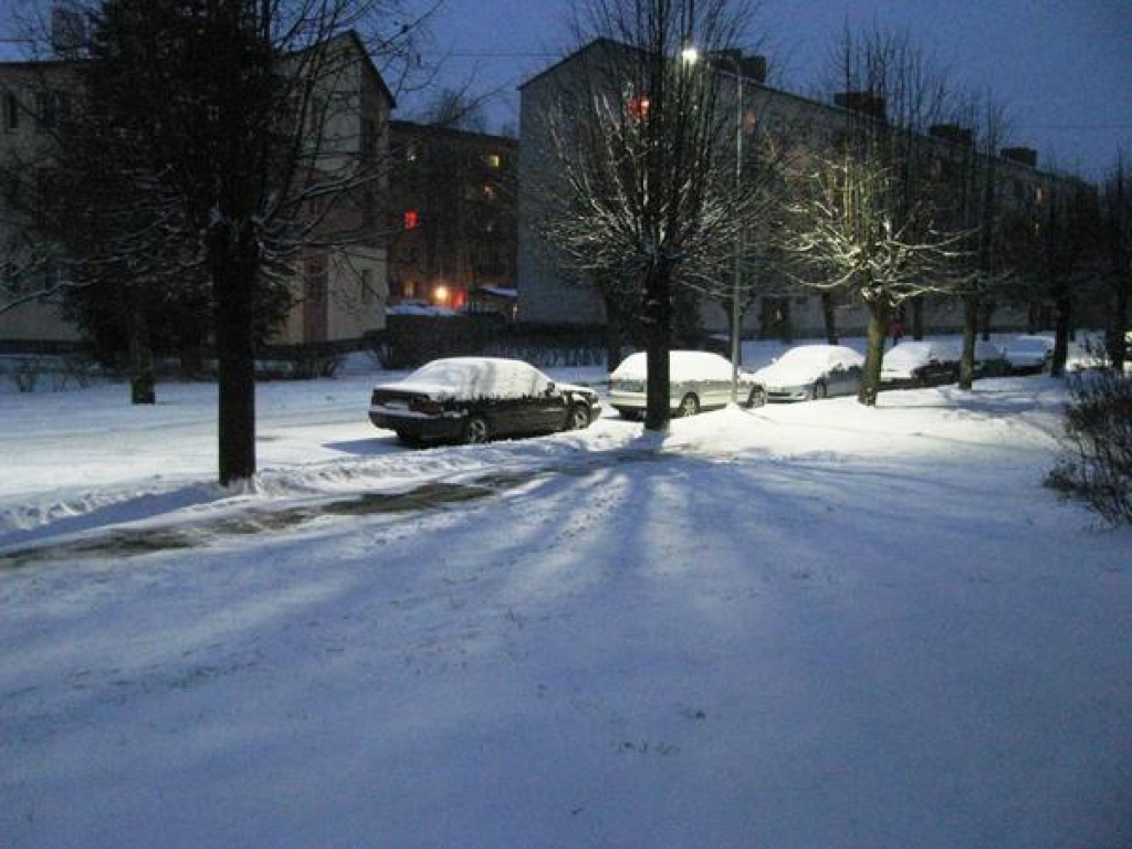 FOTO: Pirmais sniegs Latvijas pilsētās