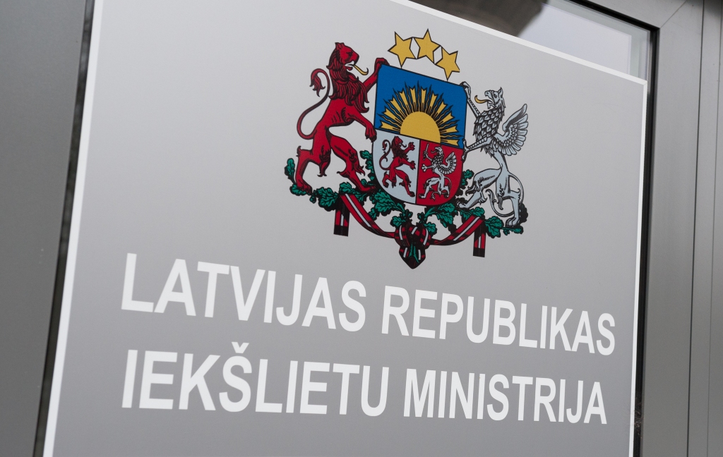 Plānots, ka pēc gada iekšlietu ministra pārraudzībā darbību sāks Iekšējās drošības birojs