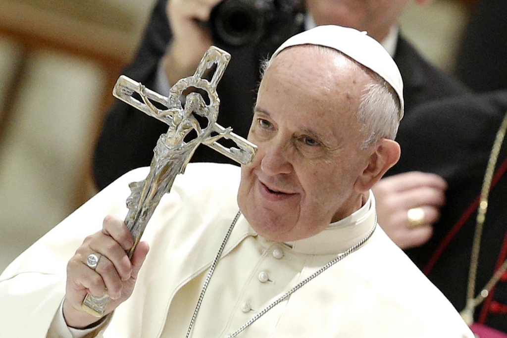 Francisku sagaida ar protestiem
