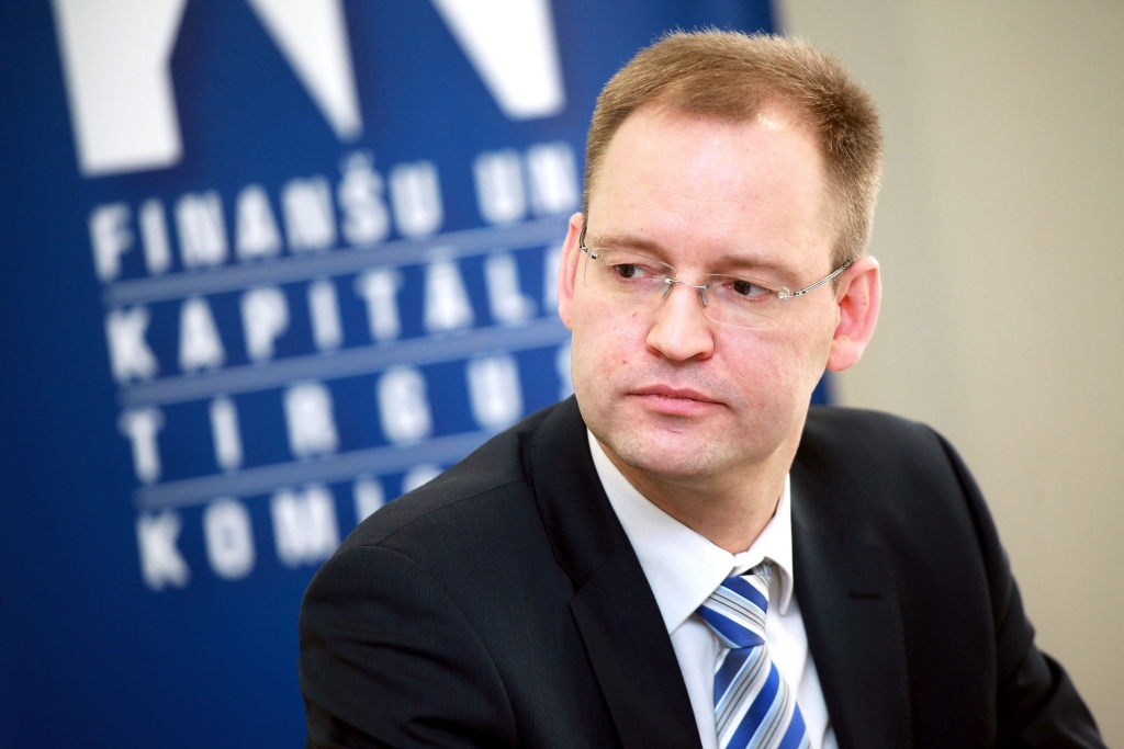 Zakulis: bankas palielina pirmās iemaksas apmērus mājokļu kredītiem