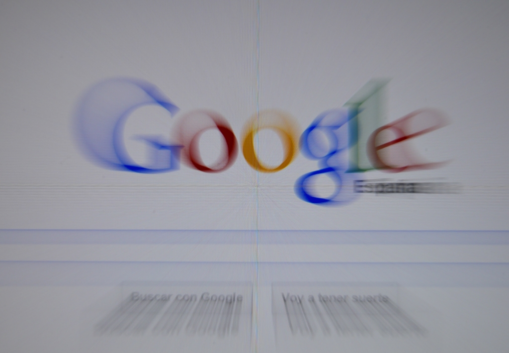 Latvieši šogad internetā visvairāk meklējuši Žannu Friski, Suņu būdu un pankūku receptes