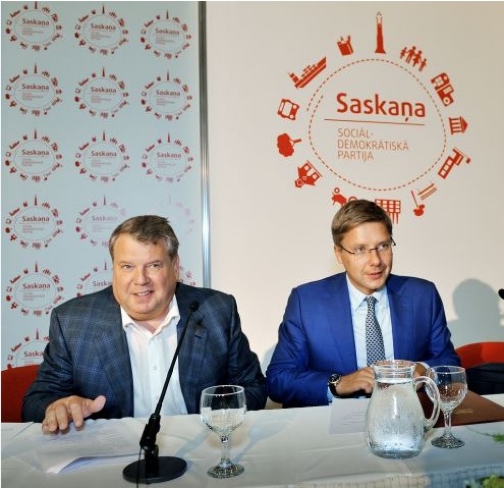Pirms Saskaņas kongresa: Līdz varai rokas nesniedzas