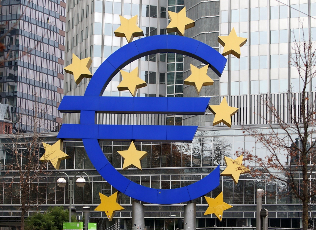 Analītiķi: ECB nākamgad varētu pievērsties stingrai cīņai pret deflāciju