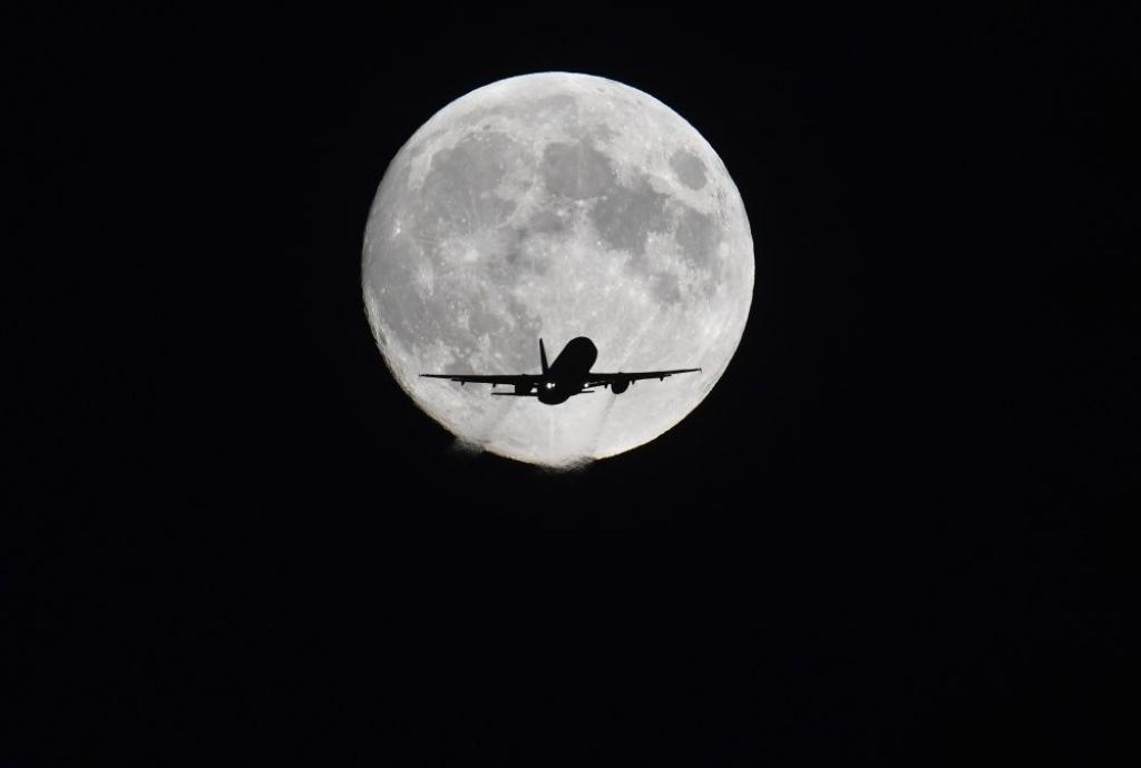 Tiks atklāts pasaulē īsākais starptautiskais avioreiss