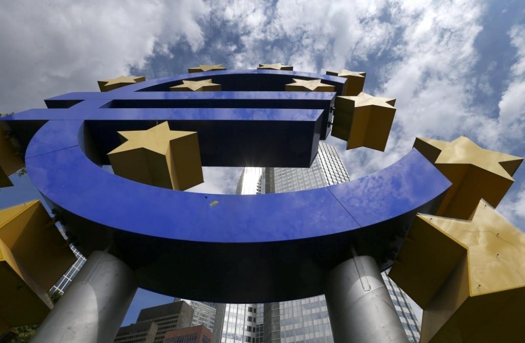 Eiropas Centrālā banka apsver ieviest aktīvu iepirkumu programmu 500 miljardu eiro apmērā