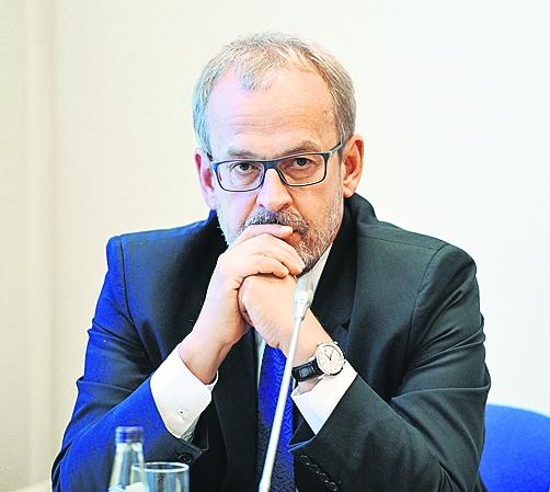 Analizēs nodokļus Latvijā