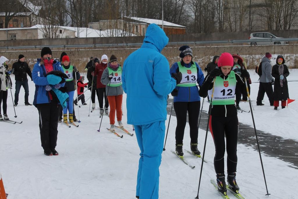 Pilsētas ziemas sporta spēles distanču slēpošanā + „Baltās trases”