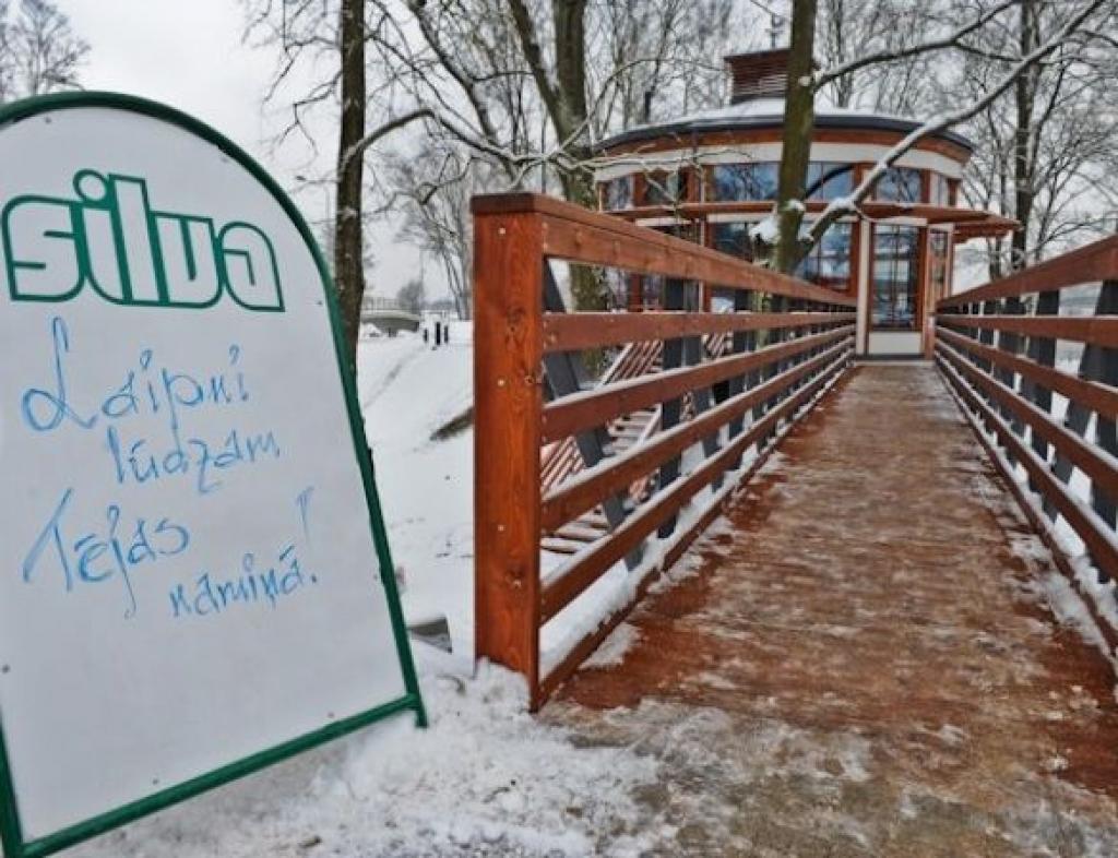 Jelgavā «gāž apkārt» jauno tējas namiņu