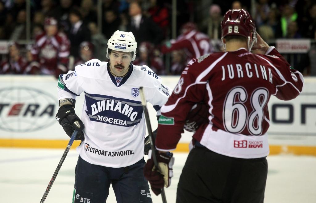 Daugaviņš par Krievijas rubļa vērtības kritumu: Hokejisti vienalga saņem ļoti labas algas