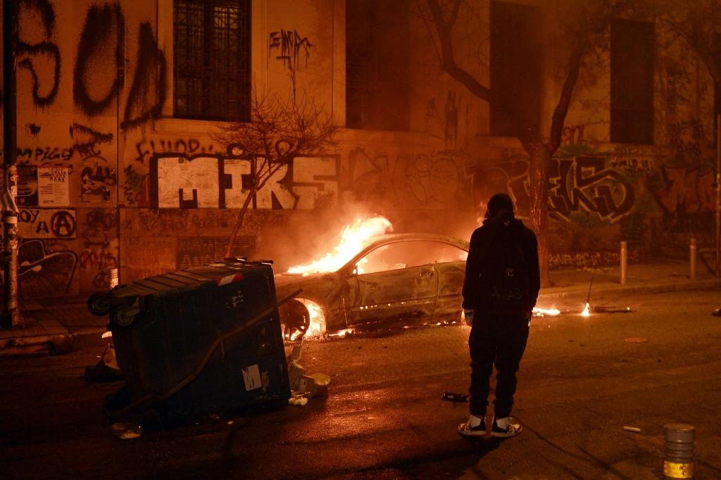 FOTO: Atēnās notiek pirmie protesti pret jauno Grieķijas valdību