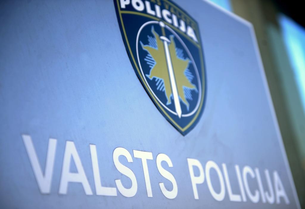 Krāslavā jaunieši draud uzspridzināt vidusskolu