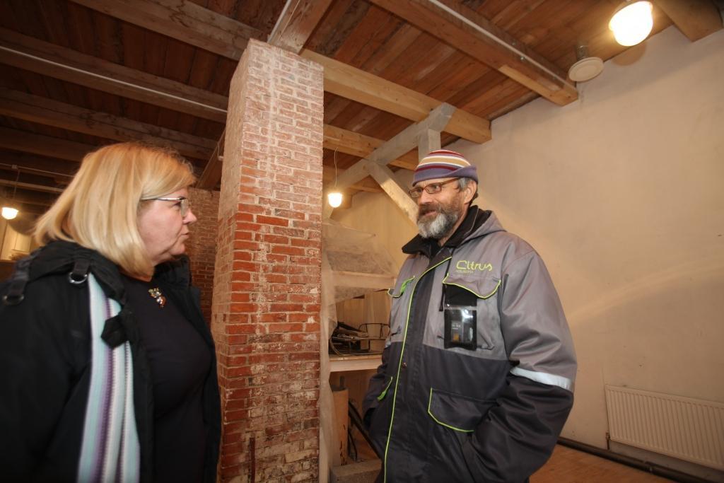 Pabeigta Vecgulbenes muižas klēts renovācija