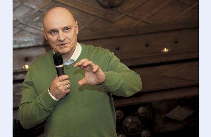 Bibliotēkā būs tikšanās ar psihoterapeitu Viesturu Rudzīti