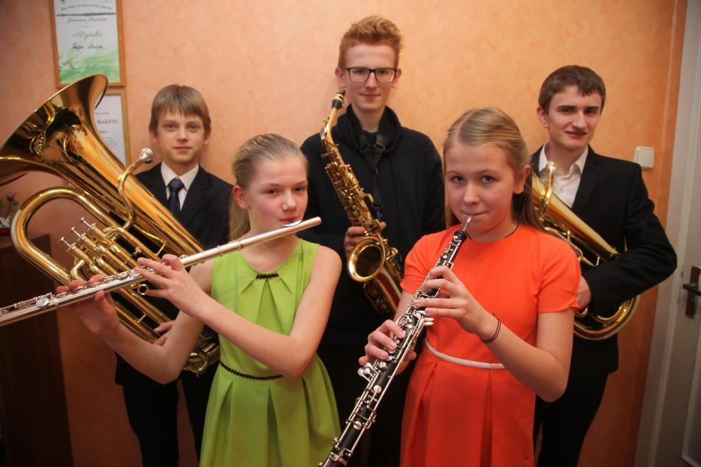 Arī finālā – godalgotas vietas