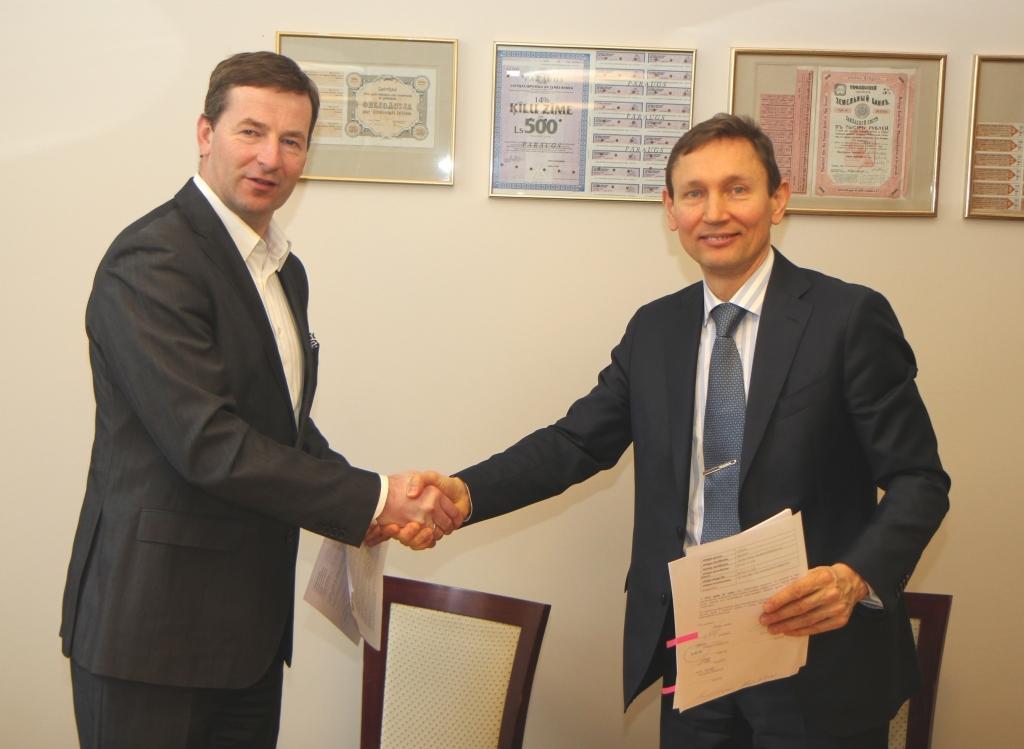 Mājokļu kredītus ģimenēm ar valsts atbalstu piedāvās arī SEB banka