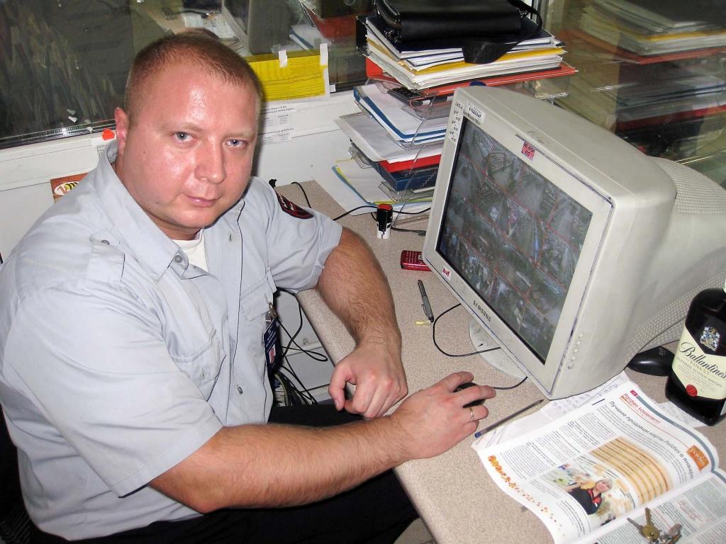 Retāk, bet joprojām pieķer zogot