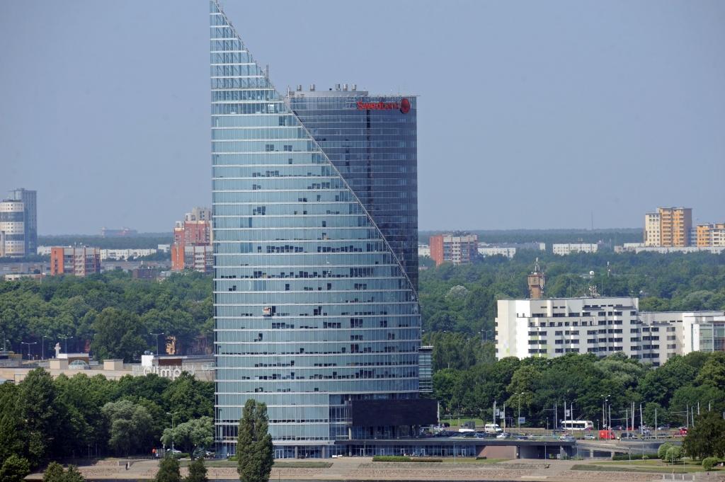 Lielākā peļņa – Swedbank, ABLV Bank un Rietumu bankai