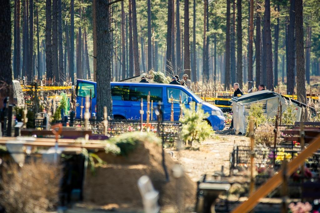 Jaunciema kapos bojāgājušais noslepkavots; vainīgais apcietināts