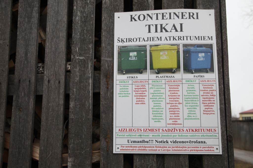 Šķiro arvien vairāk