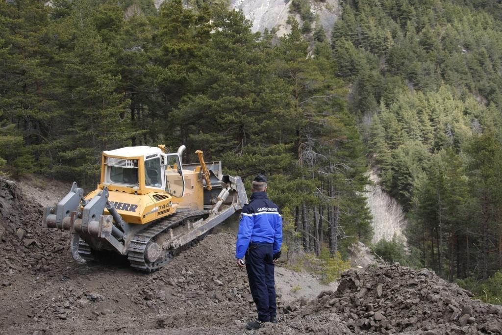 Uz Germanwings katastrofas vietu speciāli izmeklētājiem 48 stundās izbūvēts jauns ceļš