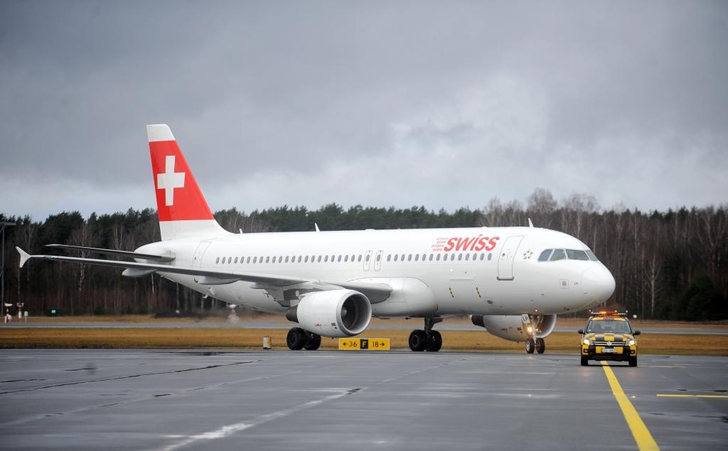 Ar reisu no Cīrihes lidostā Rīga darbu sāk Swiss International Air Lines