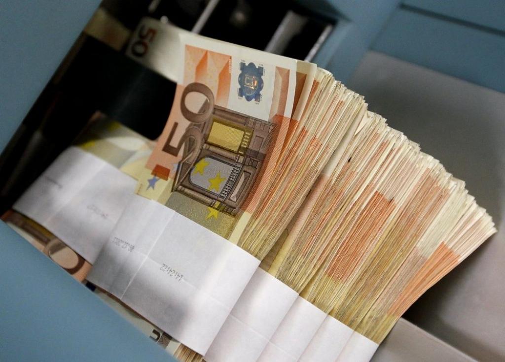 Eiropas Centrālajai bankai var rasties grūtības ar obligāciju iegādi